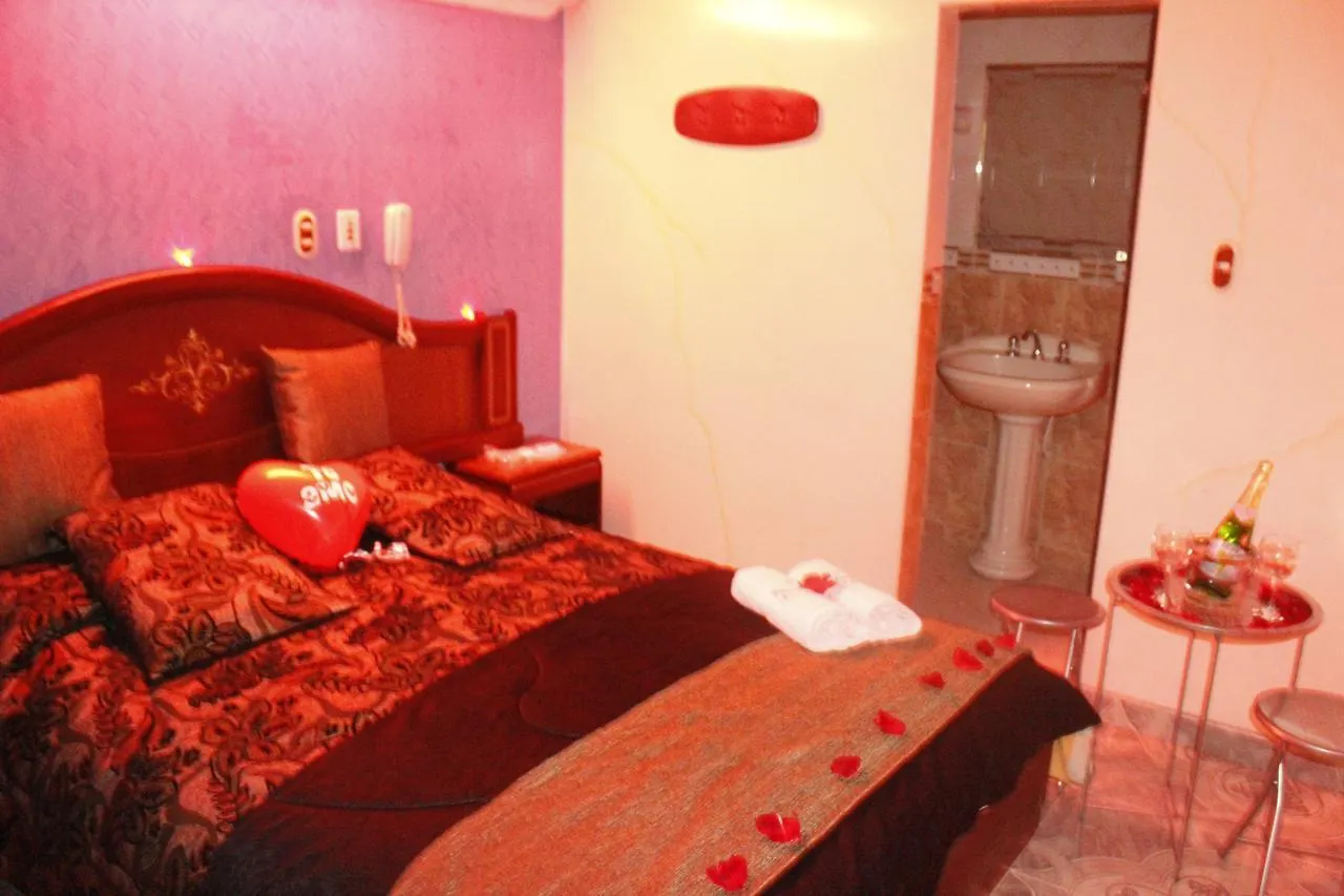 Motel Piramides De Cristal Bogotá