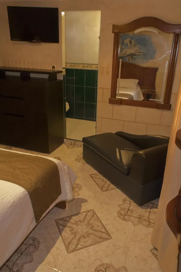 Motel Piramides De Cristal Bogotá